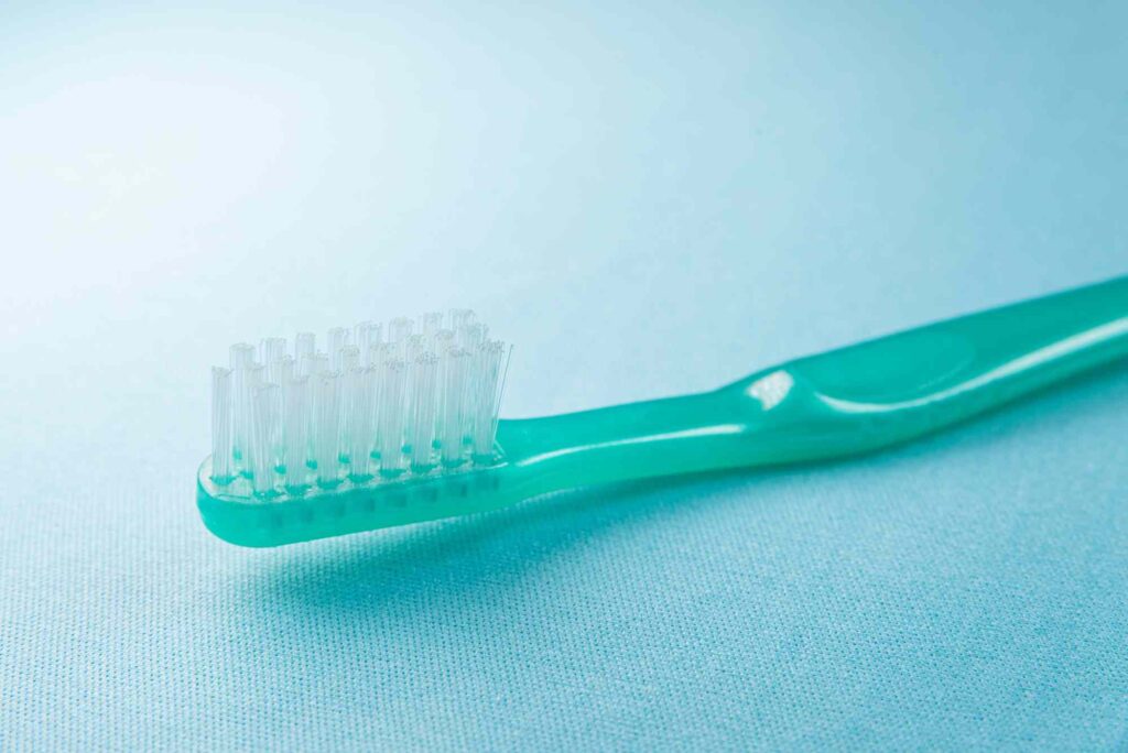 แปรงสีฟันมีกี่แบบ การเลือกแปรงสีฟัน ทำยังไงให้เหมาะกับการใช้งาน